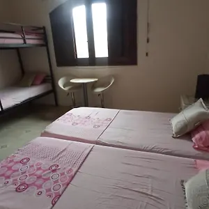 Cosy Bedroom Near Gzira